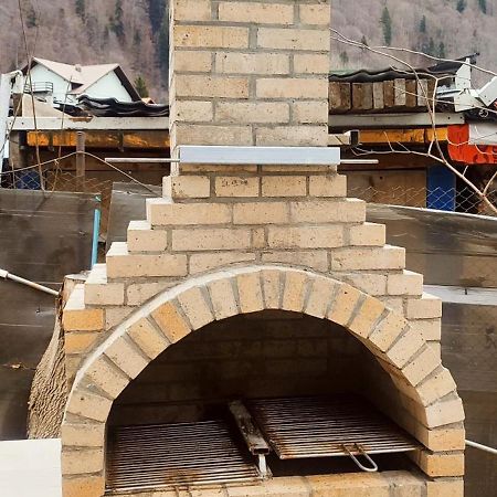شقة Jacuzzi Belle View Sinaia-Free Parking المظهر الخارجي الصورة